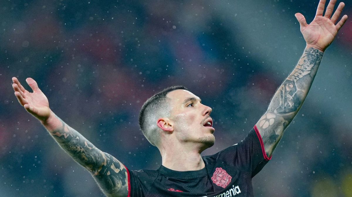 Martínez plant Bayer-Saison mit umworbenem Grimaldo