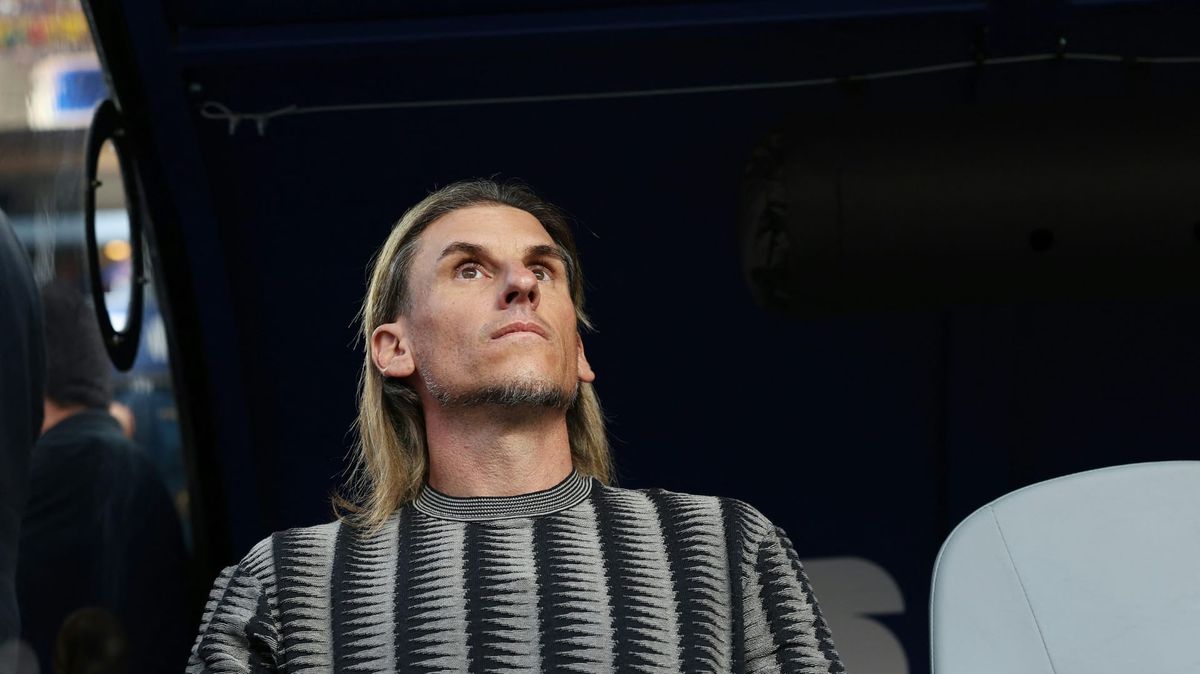 Vor DFB-Spiel: Ecuadors Trainer holt zum Rundumschlag aus
