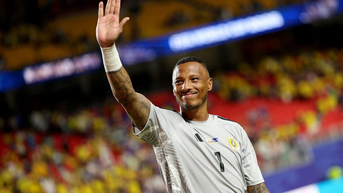 15 Paraden in 90 Minuten: Room stellt WM-Rekord auf