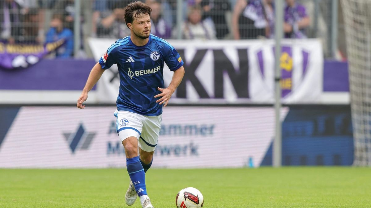 Adrian Gantenbein im Einsatz für Schalke 04