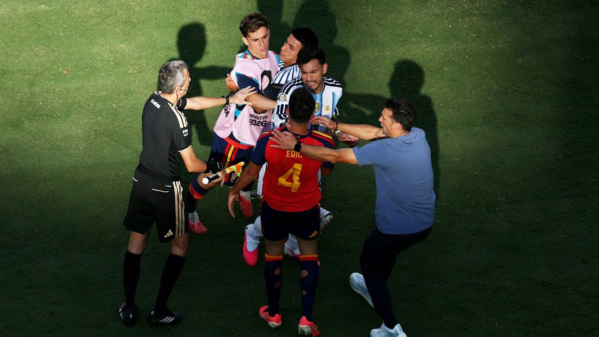 FIFA ermittelt nach Argentinien-Ausrastern