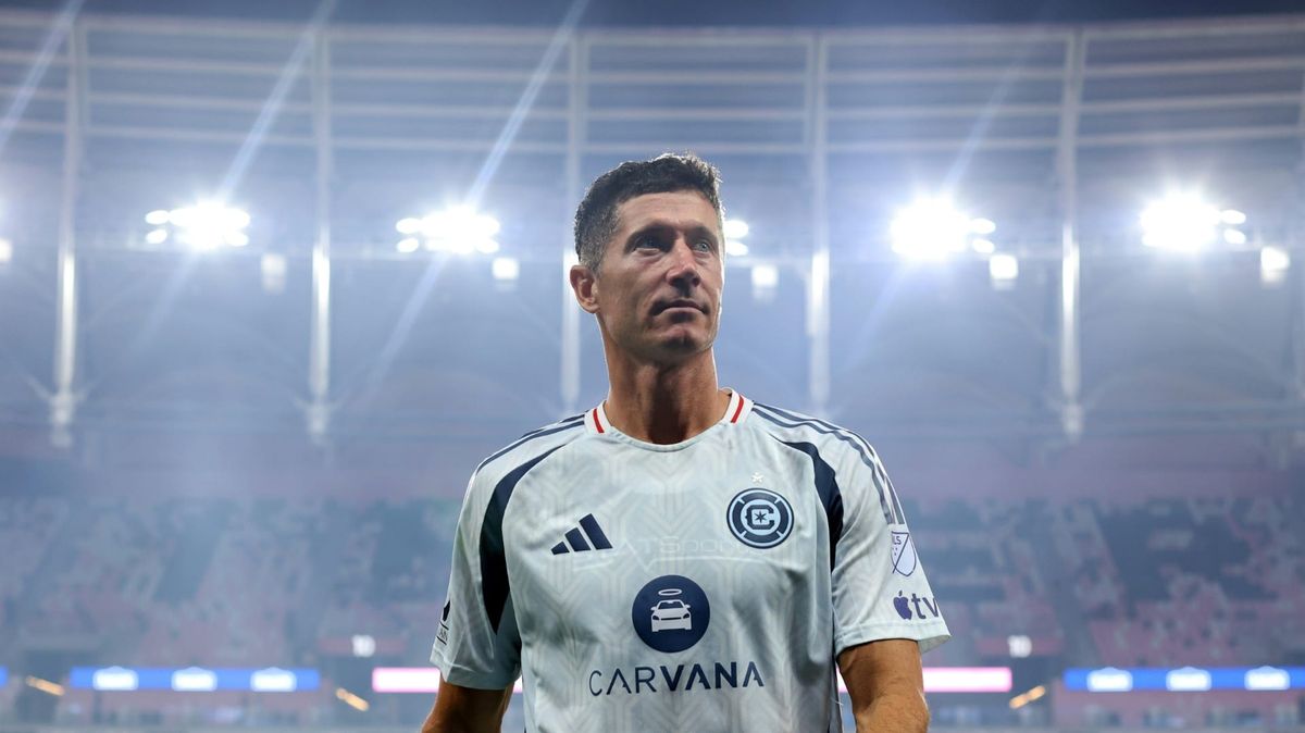 Lewandowski mit Niederlage beim Debüt gegen Messi-Klub