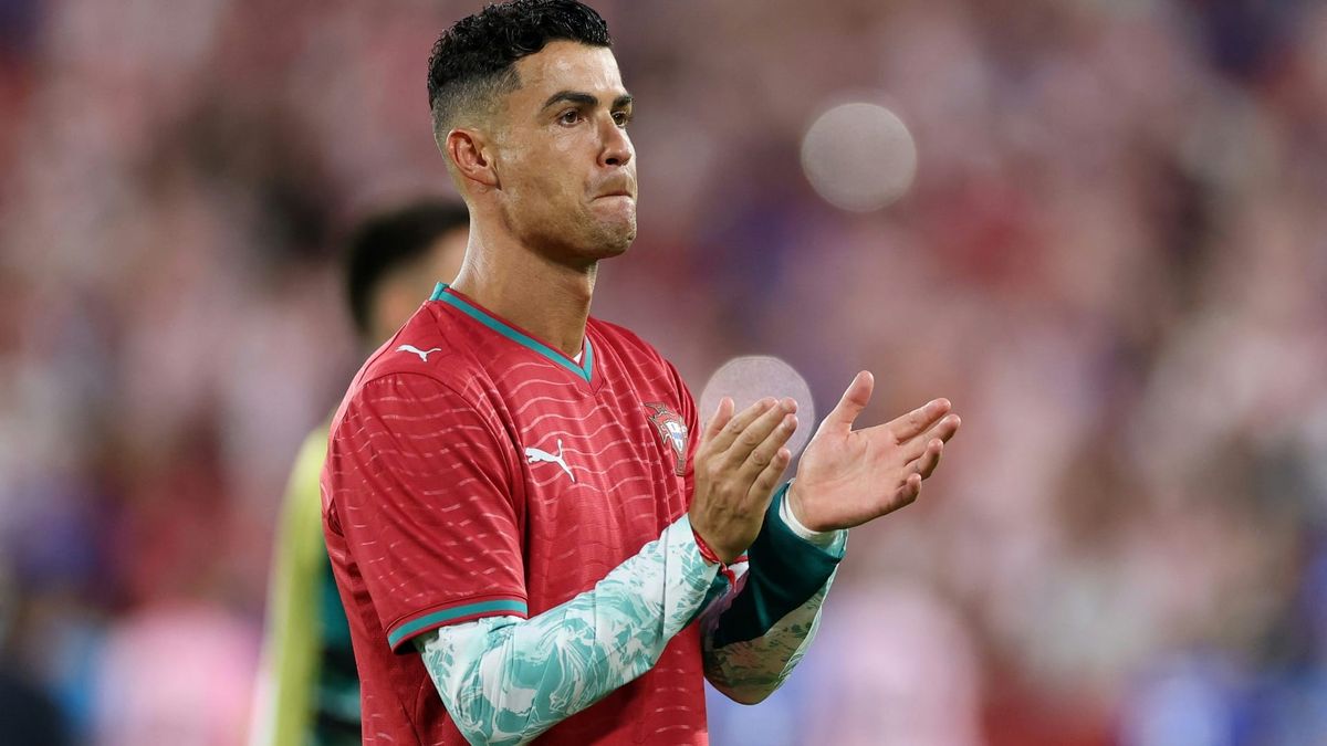 "Für Diogo": Ronaldo feiert Sieg mit Jota-Trikot