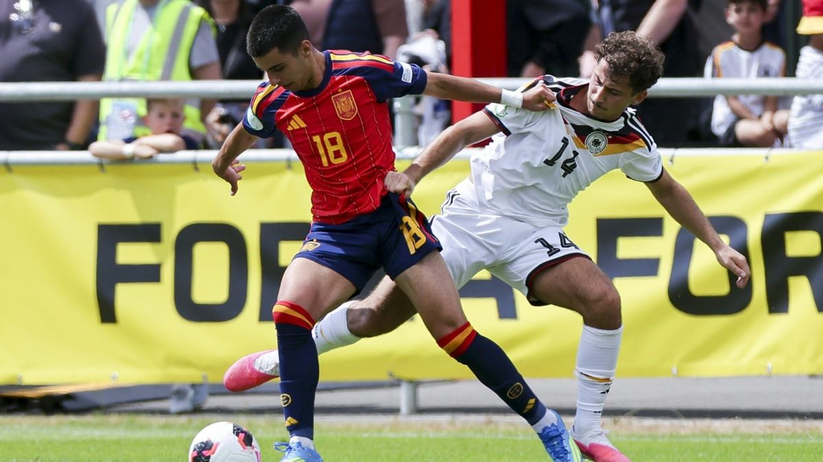U19-EM: Spanien verpasst Deutschland eine "Backpfeife"