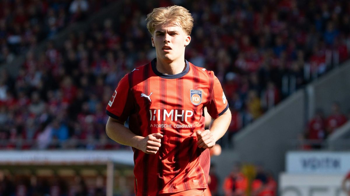 Bis 2031: Augsburg holt Behrens aus Hoffenheim