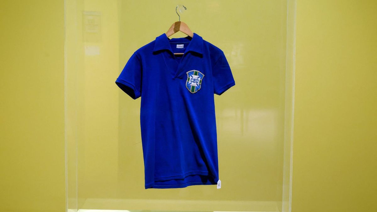 Pelés WM-Trikot von 1958 für 4,3 Millionen Euro versteigert