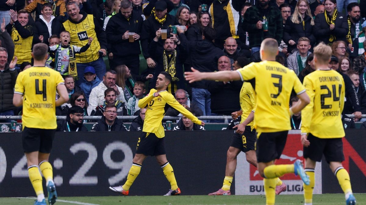 Yan Couto (M.) verlässt den BVB