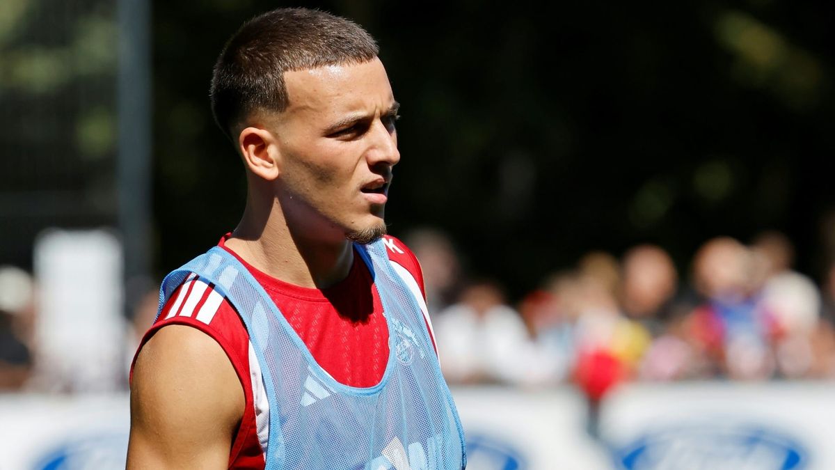 El Mala im Köln-Training