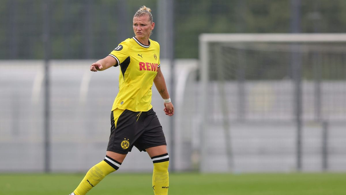 Alexandra Popp ist BVB-Spielführerin