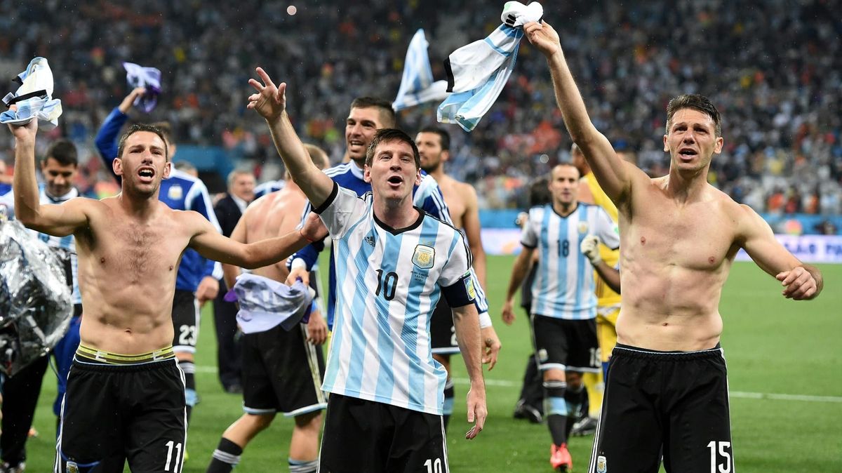 Demichelis und Messi bei der WM 2014