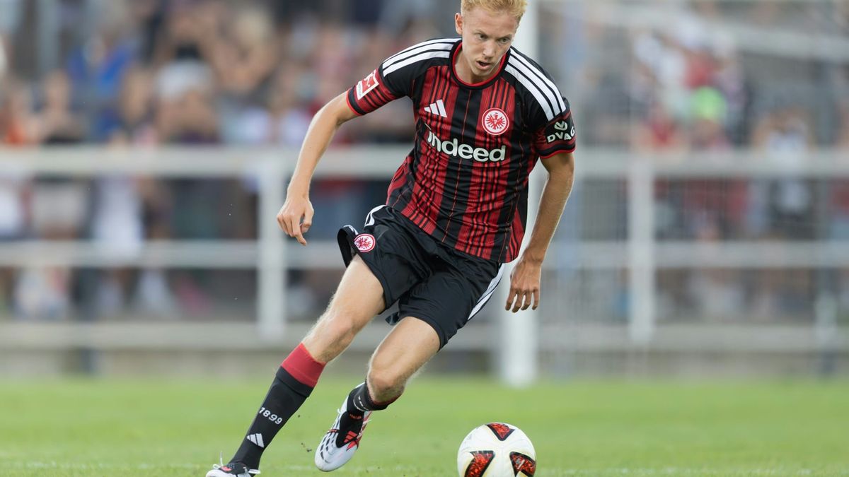 Hugo Larsson wechselt nach England