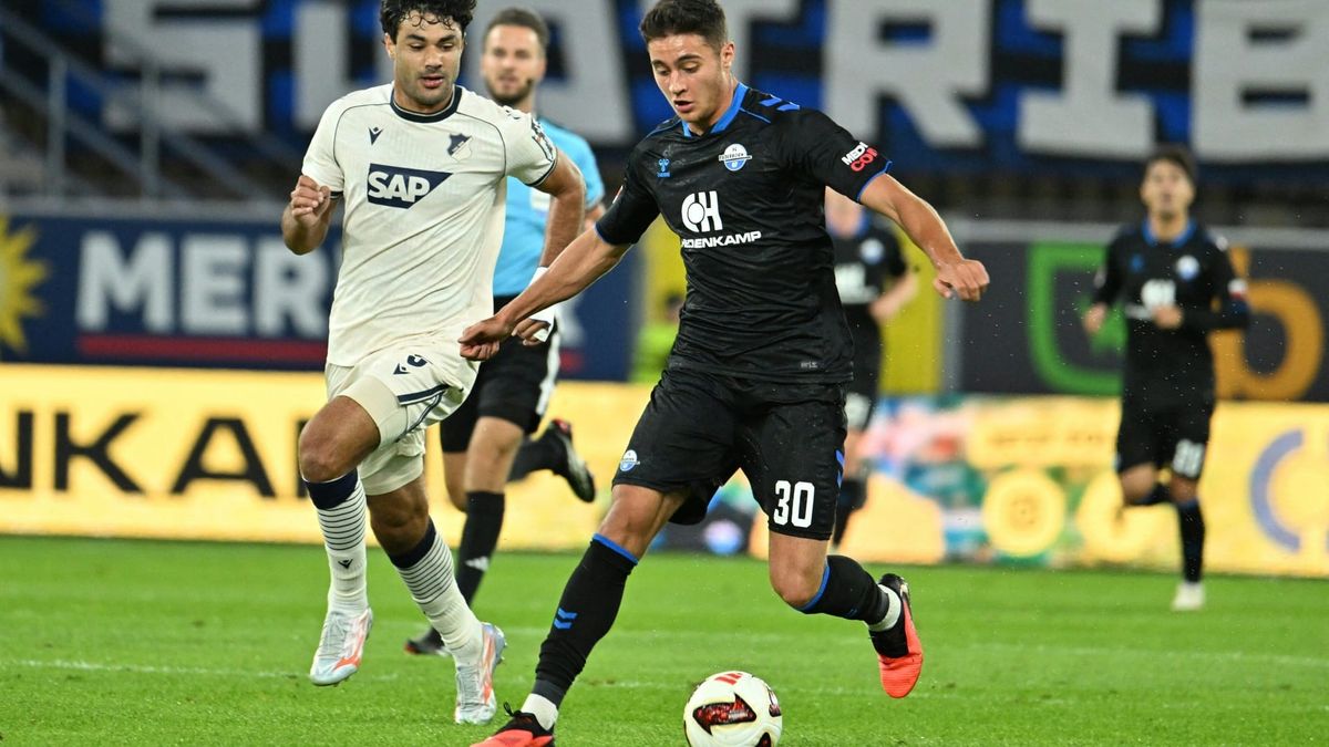 Paderborns Torschütze Stefano Marino (r.)