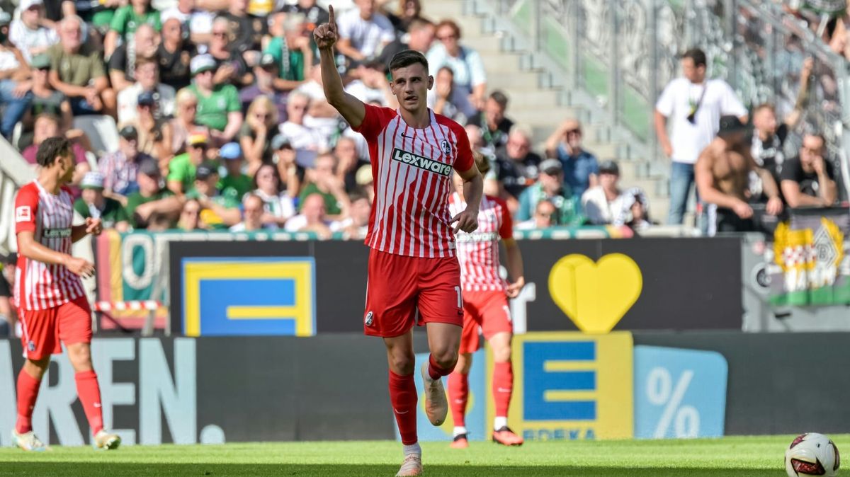 Yannik Engelhardt bejubelt einen seiner Treffer