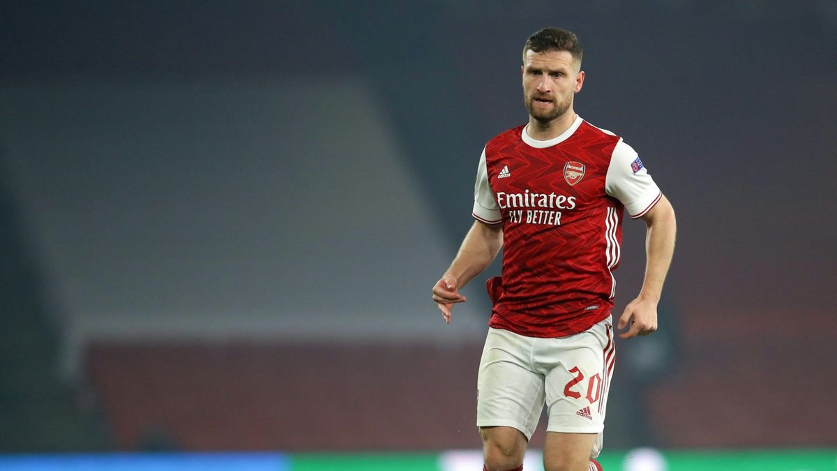 Shkodran Mustafi 2020 im Arsenal-Trikot