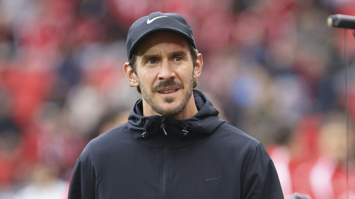 Freiburgs Trainer Julian Schuster