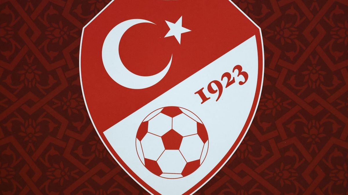 Der türkische Fußballverband greift weiter durch