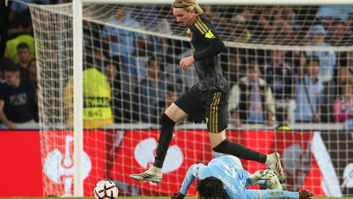 Nick Woltemade im Spiel gegen Celta Vigo