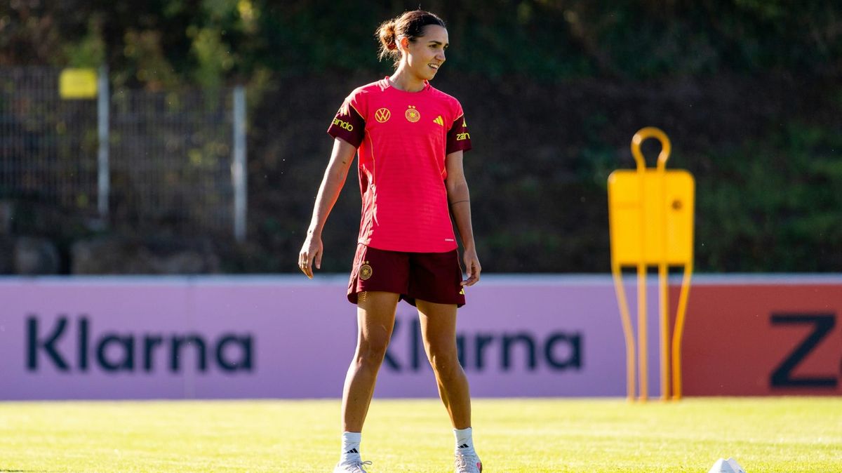 Bibiane Schulze Solano im DFB-Training