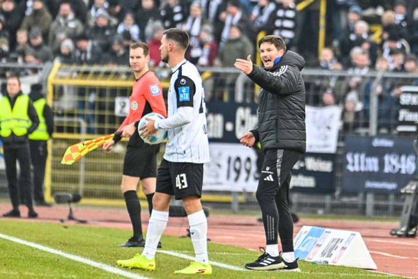 Schicksalsspiel beim HSV - nicht nur für den Trainer
