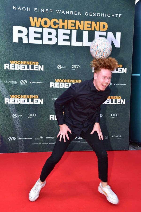 Jannik "Freestyle" Singpiel im Rhythmus der Freiheit
