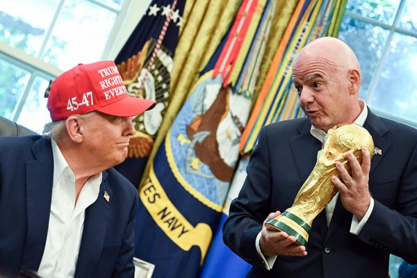 Fifa-Präsident verschenkt den wichtigsten Moment des Weltfußballs an Trump