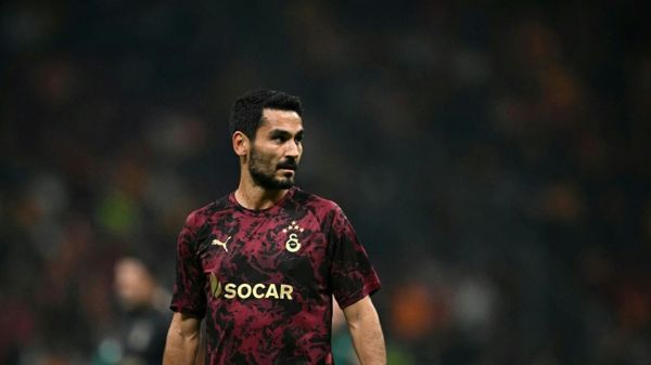 Auch Gündogan verteidigt Wirtz