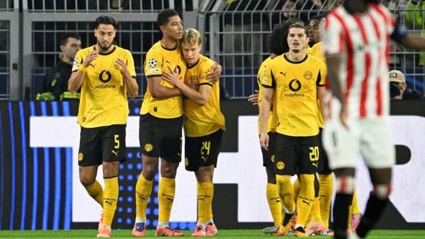 Erst souverän, dann kurz wacklig: BVB schlägt Bilbao