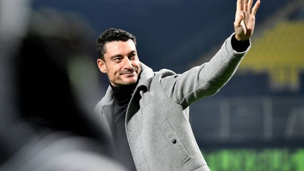 Bild: Frankfurt holt Trainer Riera