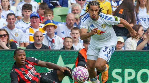 Nächste Leihe: Bremen holt Außenverteidiger Schmidt