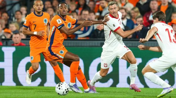 Bei Lewandowski-Comeback: Polen erkämpft Remis gegen Oranje
