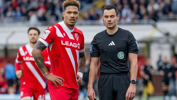 Drittliga-Spiel nach Rassismus-Vorfall unterbrochen