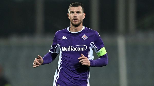 Dzeko gelandet: Medizincheck auf Schalke am Donnerstag