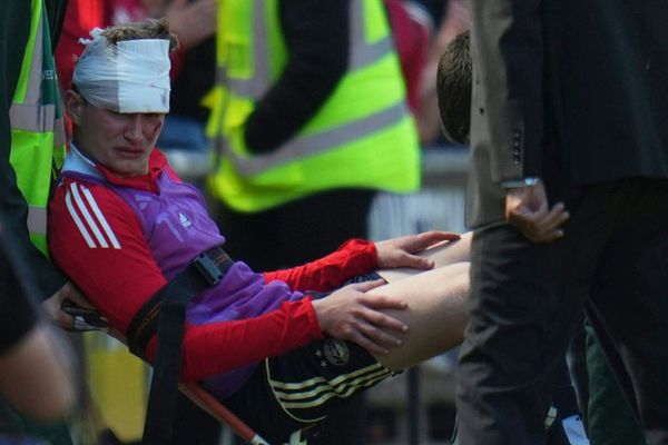 Sitzwurf bringt Aberdeen-Fan lange Haftstrafe