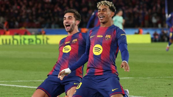 Perfektes Camp-Nou-Debüt für Flick: Barca stürmt an die Spitze