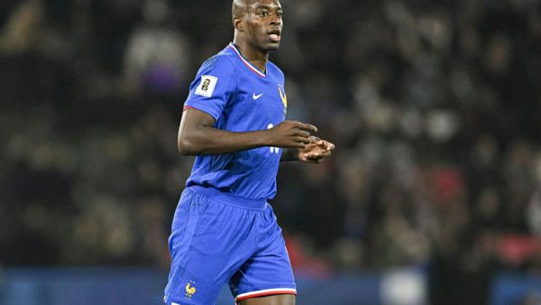 Elf Wechsel: Frankreich siegt - Ukraine in den Play-offs