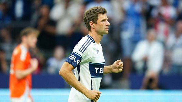 Müller: Ribéry-Vergleich bei Olise - Lob für Díaz