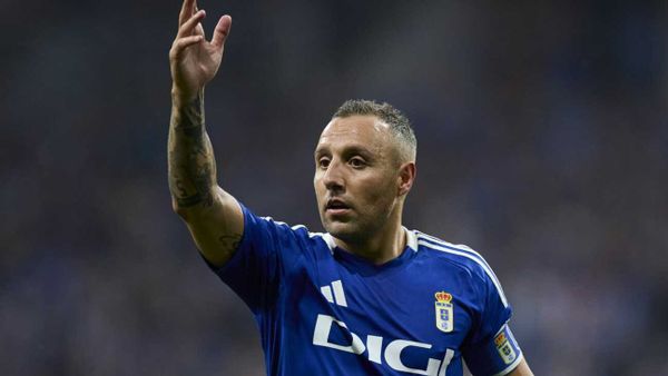 Santi Cazorla verlängert Vertrag bei Real Oviedo