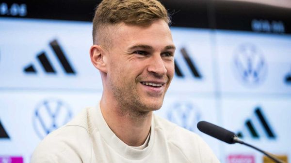 Es hilft: Kimmich freut sich über Rückkehr auf die Sechs