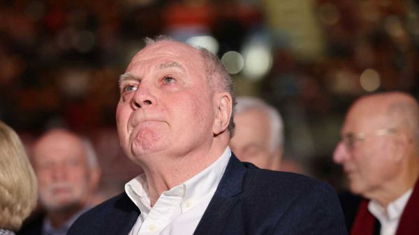 FC Bayern: Hoeneß mit leiser Kritik an Eberl