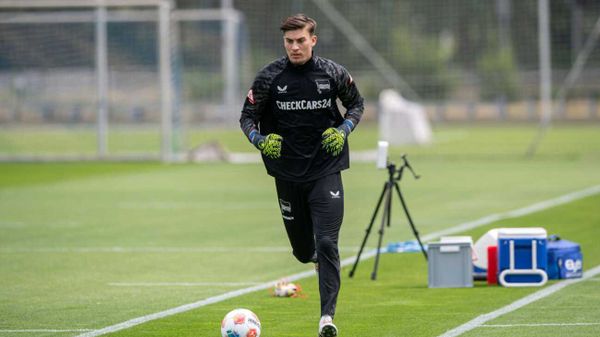 Mit 21 Jahren: Kwasigroch verlässt Hertha Richtung Katar
