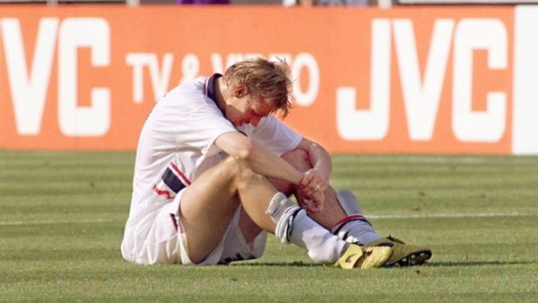 Ex-Bundesligaprofi Rekdal nach Krebs-OP krankgeschrieben