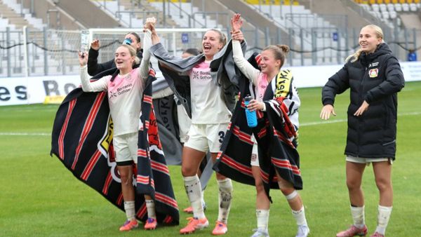 Leverkusen und Frankfurt weiter in der Verfolgerrolle