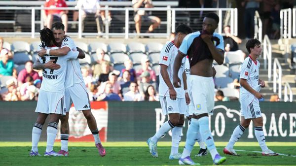 Burkardt mit Torpremiere: Frankfurt gewinnt US-Test