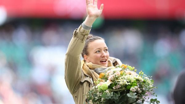 Viertes Kind: Schult bringt Tochter zur Welt