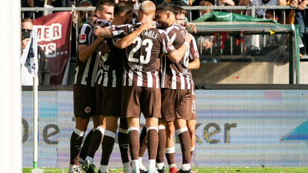 Sieg auch gegen Augsburg: Pauli sichert sich Startrekord