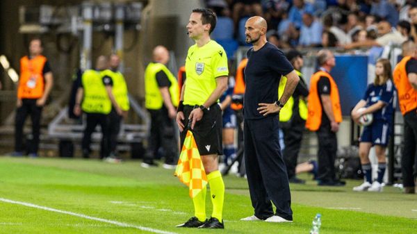 Von Rostock zur Rose Bowl: U21 startet langen Weg