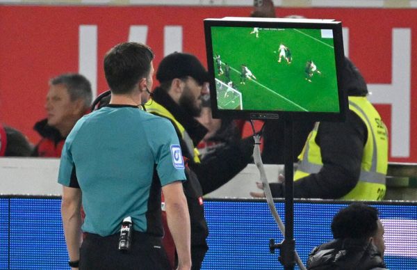 Beim Video-Schiri ist der Tiefpunkt erreicht - es kann nur eine Lösung geben