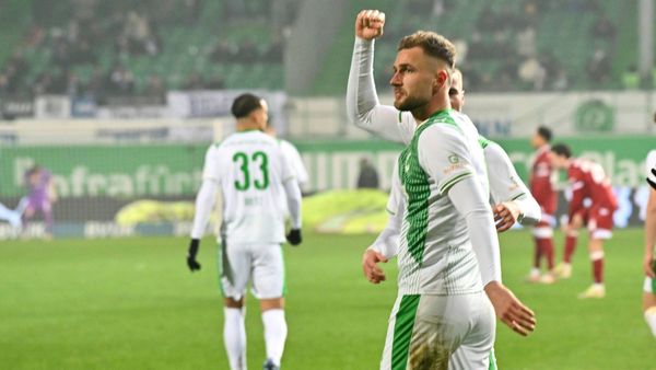 Hrgota und Srbeny treffen: Fürth schlägt Bielefeld