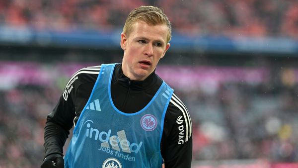 "Er ist einsatzbereit": Burkardt drängt in die Startelf