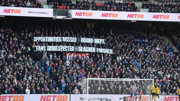 "Ist in Ordnung": Glasner nimmt Fan-Proteste gelassen
